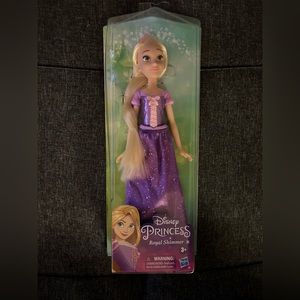 🆕Disney Princess Royal Shimmer Rapunzel Doll